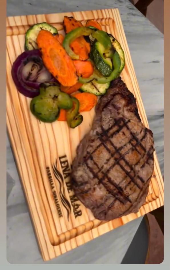 Tabla de madera de pino sin grabado 20x30