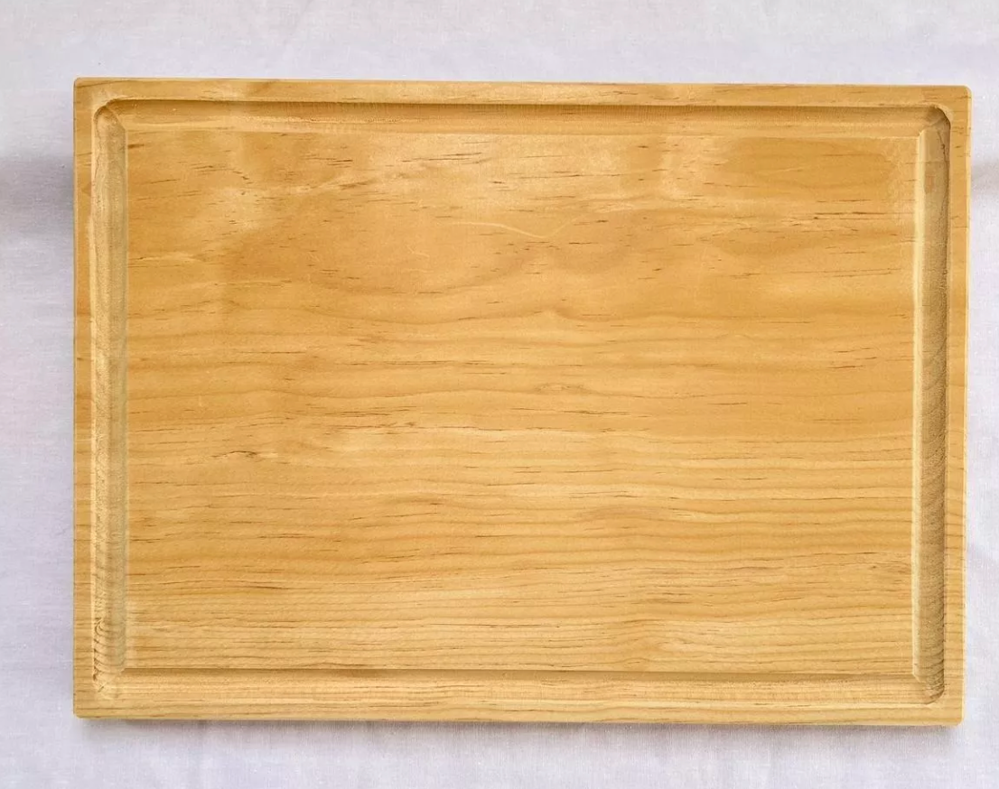 Tabla de madera de pino  30x40