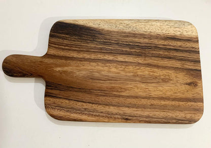 Tabla de Parota con mango e incrustaciones de pino