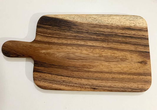 Tabla de Parota con mango e incrustaciones de pino