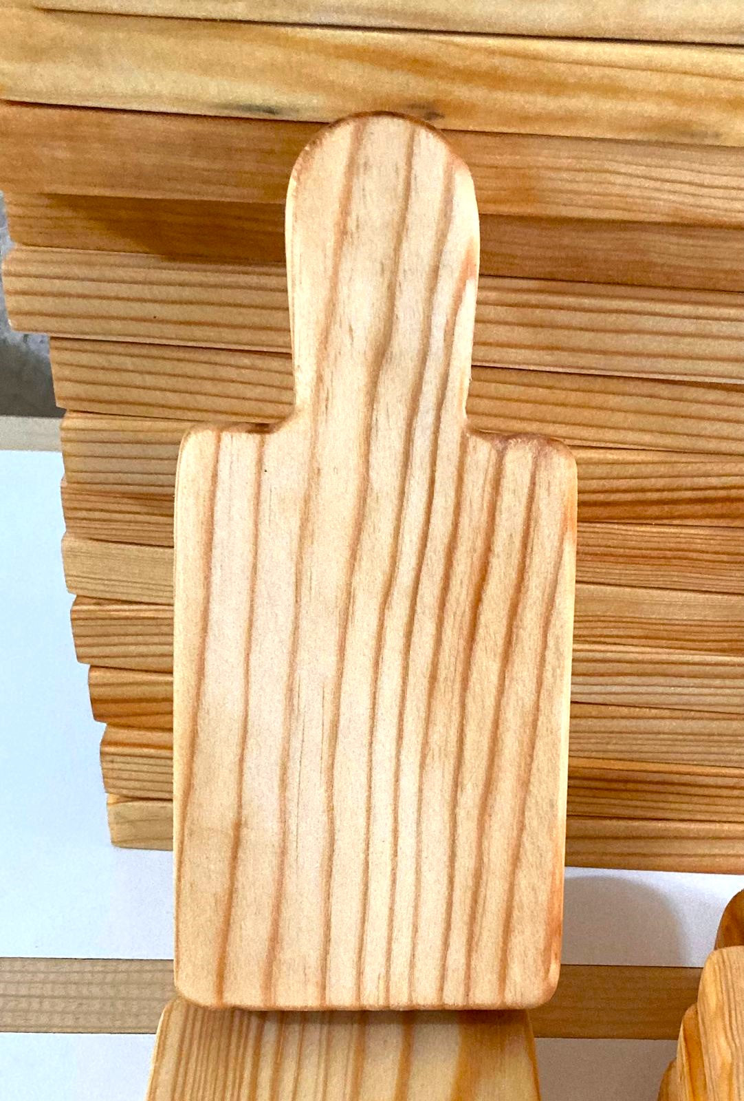 Tabla con mango 10X22 cm