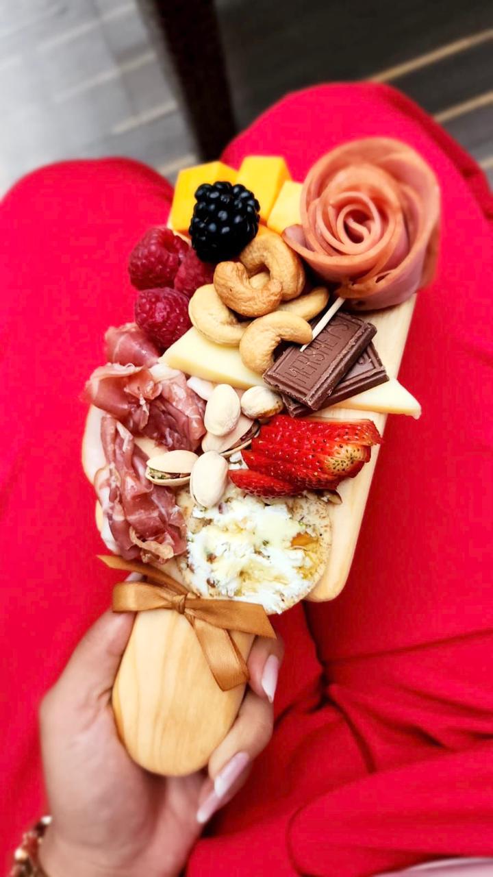 Tabla con mango 10X22 cm